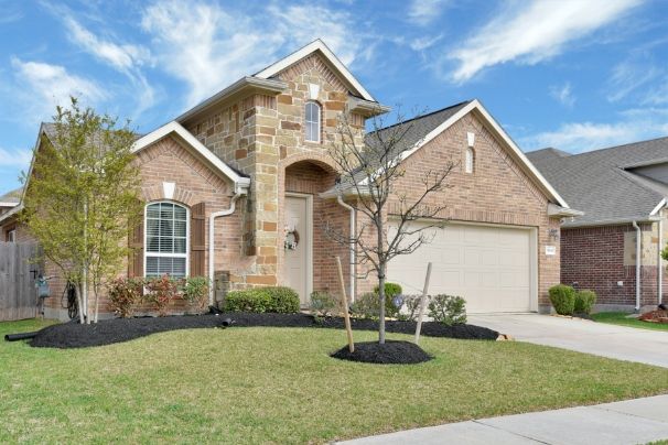 https://LauraSegarra.NewConstructionHomesForYou.com